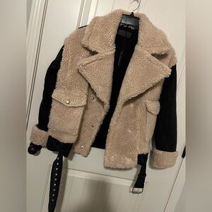NWT BlankNYC Oversized faux Shearling and denim jacket, size xs